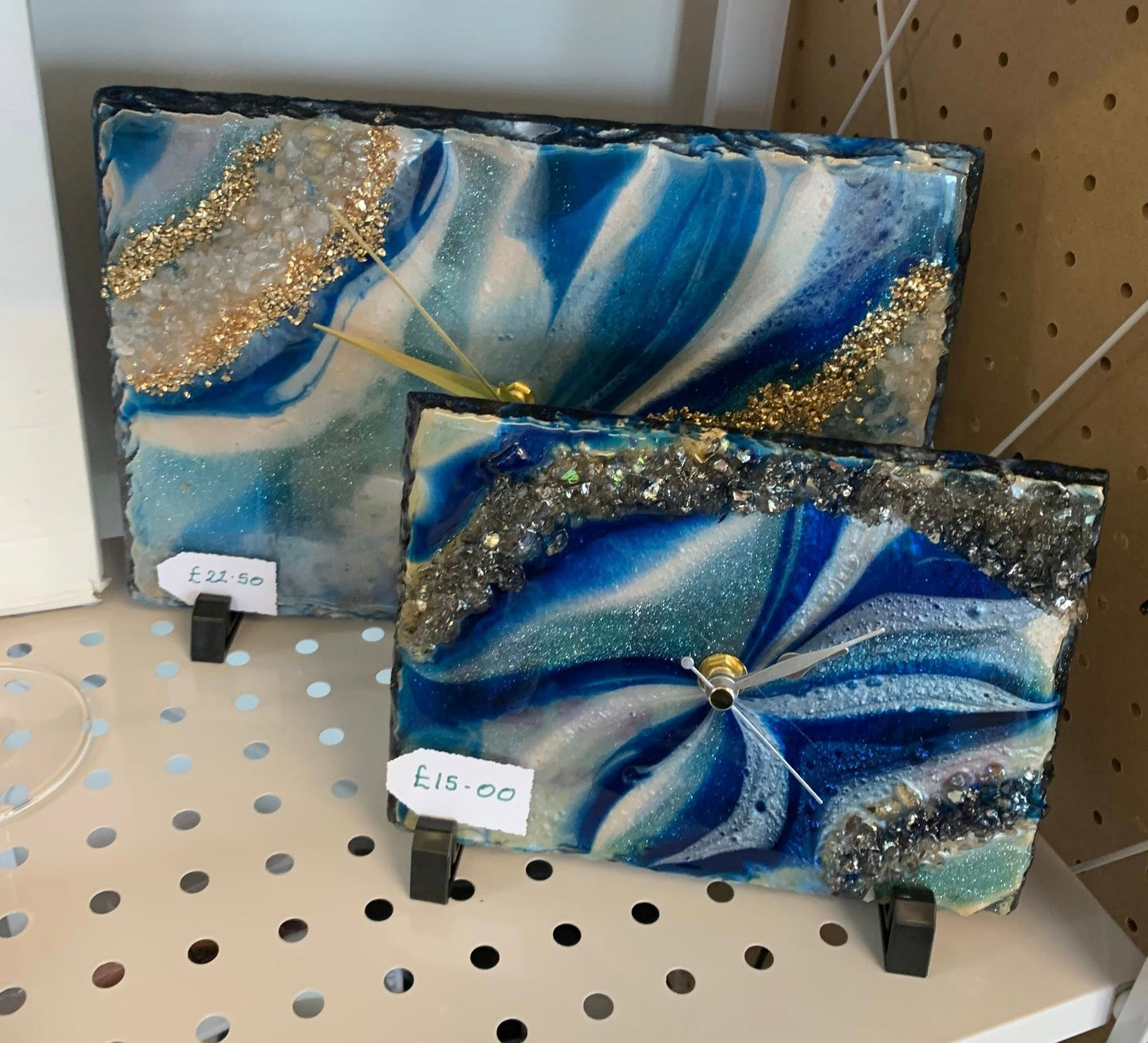 Geode Resin Technique Clocks
